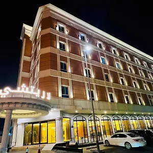 La Richy Hotel